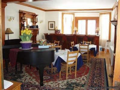 Belfast Breeze Inn 外观 照片